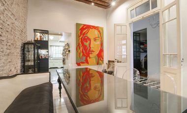 VENTA  - CASA  4 DORM.  BAJO VTE. LOPEZ CON PILETA