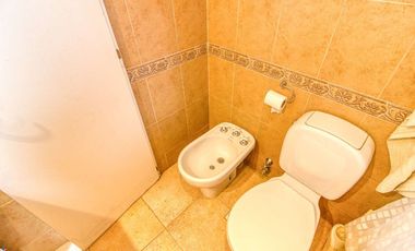 VENTA CASA BARRIO MASCHWITZ PRIVADO 4 DORM. APTO CREDITO