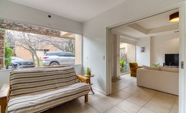 VENTA CASA BARRIO MASCHWITZ PRIVADO 4 DORM. APTO CREDITO