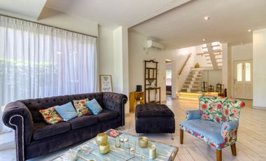 VENTA CASA BARRIO LA BARRA VILLAGE 6 AMB. ESCOBAR MUY LUMINOSA|