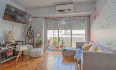 Venta Departamento 4 ambientes + Dependencia