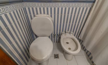 Venta PH tipo casa 5 amb con patio Villa Ortuzar