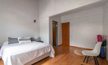 Venta PH tipo casa 5 amb con patio Villa Ortuzar