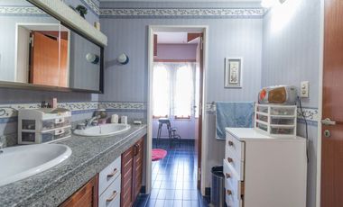 Venta Casa 7 amb con Pileta en Villa Ballester