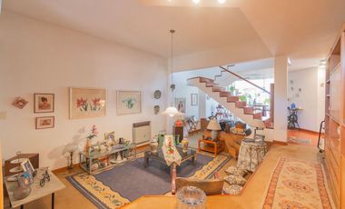 Venta Casa 7 amb con Pileta en Villa Ballester