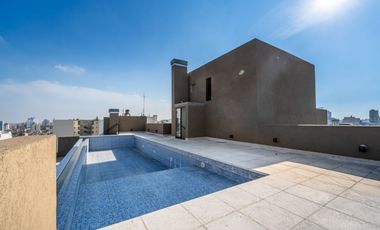 Venta departamento 2 AMB, con cochera a estrenar.