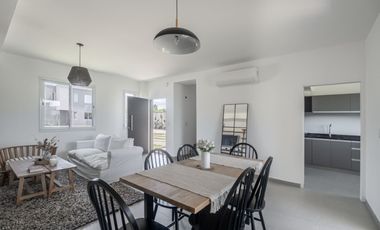 Casa Duplex en Venta a Estrenar - Decs Tortugas