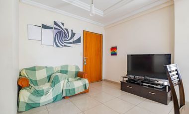 VENTA MATADEROS DTO 3 AMBIENTES, SEMIPISO CON COCHERA PROPIA