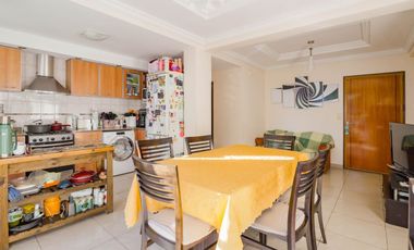 VENTA MATADEROS DTO 3 AMBIENTES, SEMIPISO CON COCHERA PROPIA