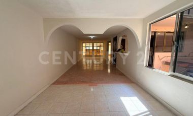 Casa en Renta en Izcalli Jardines Ecatepec de Morelos