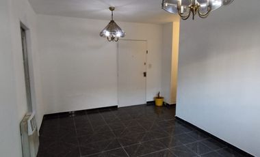 Alquiler De Departamento 3 Amb Al Frente