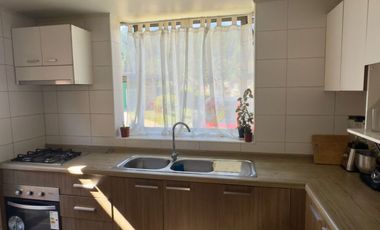 BONITA CASA EN CONDOMINIO EN CONDOMINIO ALTO CASTAÑO, CHIGUAYANTE