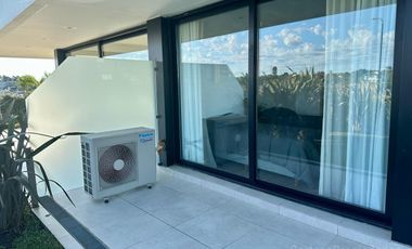 Departamento en venta o alquiler Puerto Escondido, edificio Vilago PB con jardín