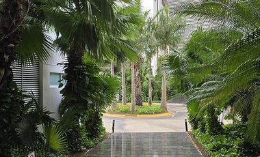 AMPLIO DEPARTAMENTO AMUEBLADO A UN COSTADO DE HARBOUR PLAZA
