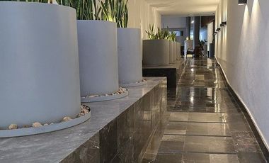 AMPLIO DEPARTAMENTO AMUEBLADO A UN COSTADO DE HARBOUR PLAZA