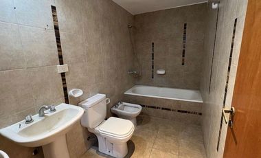 Casa en una planta  en Echeverría del Lago - Canning  | 4 Amb