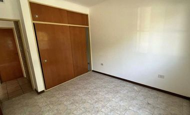 Casa en una planta  en Echeverría del Lago - Canning  | 4 Amb