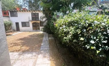 LOMA DE VISTA HERMOSA, Casa en renta. Jardín muy grande Excelente ubicación