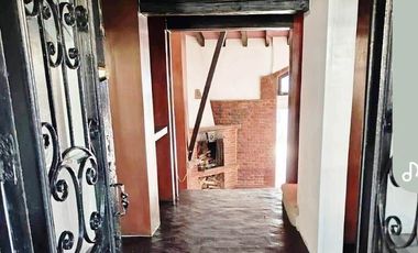 LOMA DE VISTA HERMOSA, Casa en renta. Jardín muy grande Excelente ubicación