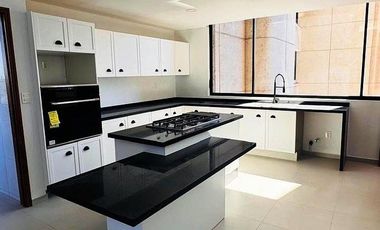 SIERRA GUADARRAMA, Departamento remodelado al 100%. Muy buen edificio