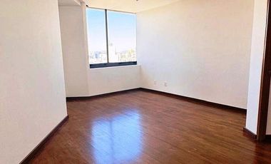 SIERRA GUADARRAMA, Departamento remodelado al 100%. Muy buen edificio