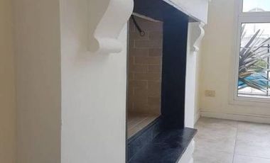 Casa en alquiler en barrio Barrancas del Lago, Nordelta