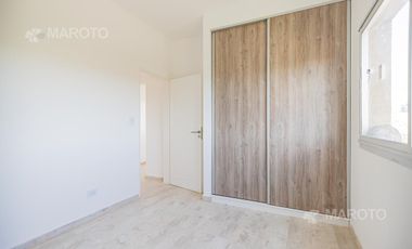 CASA EN VENTA- ALQUILER - LAGUNA- EN EL CANTON - MAROTO PROPIEDADES