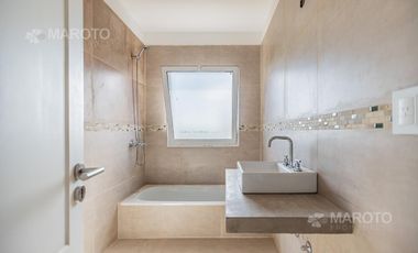 CASA EN VENTA- ALQUILER - LAGUNA- EN EL CANTON - MAROTO PROPIEDADES
