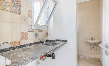 CASA EN VENTA- ALQUILER - LAGUNA- EN EL CANTON - MAROTO PROPIEDADES