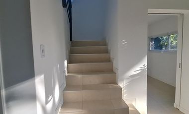 Casa en Santa Teresa, Villanueva, Benavidez,Tigre