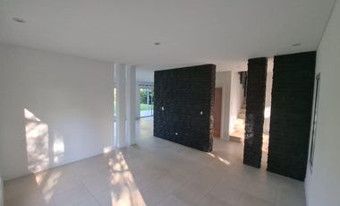 Casa en Santa Teresa, Villanueva, Benavidez,Tigre