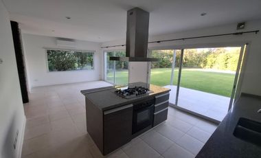 Casa en Santa Teresa, Villanueva, Benavidez,Tigre