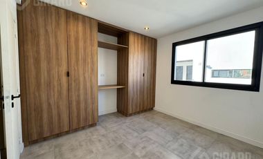 Venta de Ph 2 ambientes en zona san jose