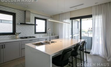 Casa en alquiler en La Providencia Resort & Country Club - Amoblada -