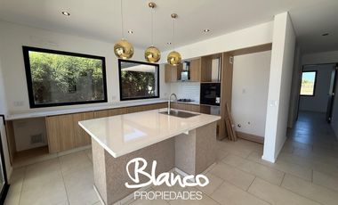 Casa en Alquiler en Haras Santa Maria, Escobar, G.B.A. Zona Norte, Argentina