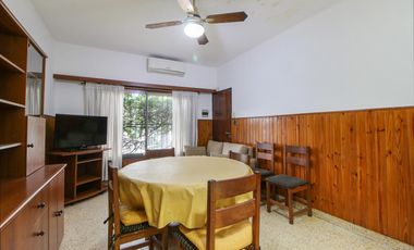 Casa en Venta en Villa Adelina