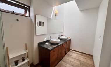 Excelente Casa en Renta Amueblada