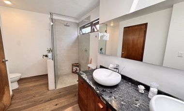 Excelente Casa en Renta Amueblada