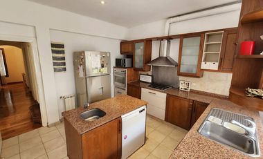 Casa en venta - Acassuso - San Isidro