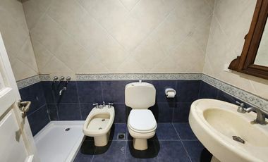 Casa en venta - Acassuso - San Isidro