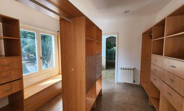 Casa en venta - Acassuso - San Isidro