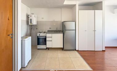 VENTA - Monoambiente al contrafrente - Zona Centro, Rosario - APTO CRÉDITO.