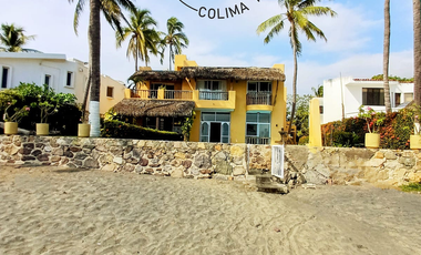 HERMOSA CASA A ORILLA DE PLAYA EN CLUB SANTIAGO