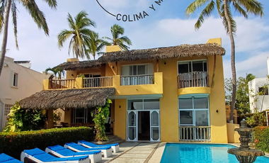 HERMOSA CASA A ORILLA DE PLAYA EN CLUB SANTIAGO