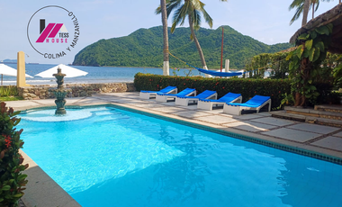 HERMOSA CASA A ORILLA DE PLAYA EN CLUB SANTIAGO