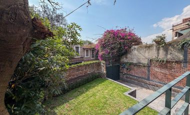 Casa en renta en Lomas de Santa fe .