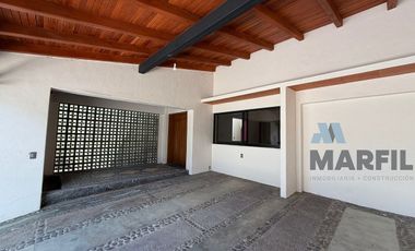 Venta de Casa de Lujo de 1 Planta en  Comala Pueblo Mágico