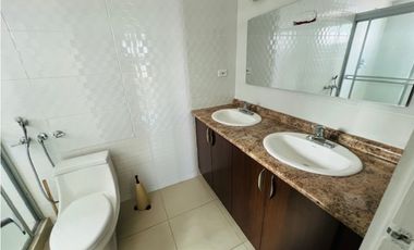 ALQUILO APARTAMENTO EN DOS MARES, AMOBLADO, 2 RECAMARAS, 150M2.