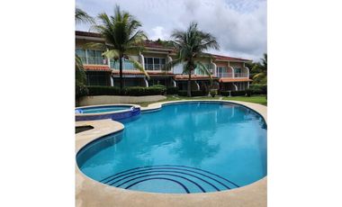 MALIBU / VILLAS DE BOSQUEMAR / 109M / 2 HABITACION / TERRAZA / PISCINA