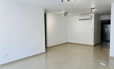 Alquilo Apartamento en San Francisco | Espacioso, 3 Recámaras, 165 m².